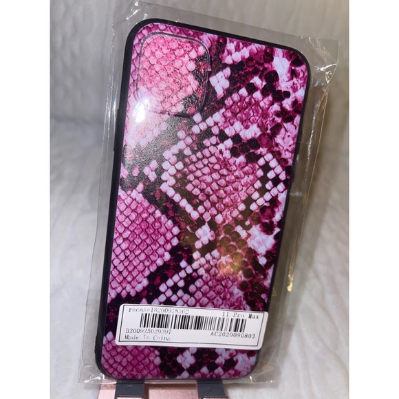 Pink Snakeskin Print iPhone 11 Pro Max Case 💖 - Picture 12 of 17